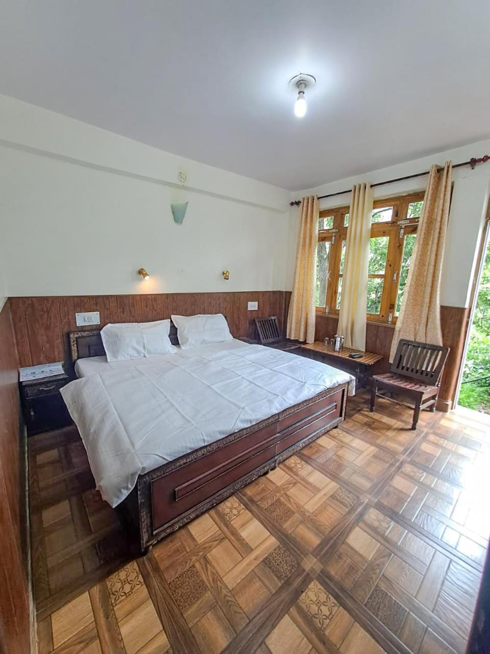 Hotel Gyespa Kyelang Extérieur photo